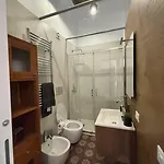 Olivuzza 27 招待所 4*
